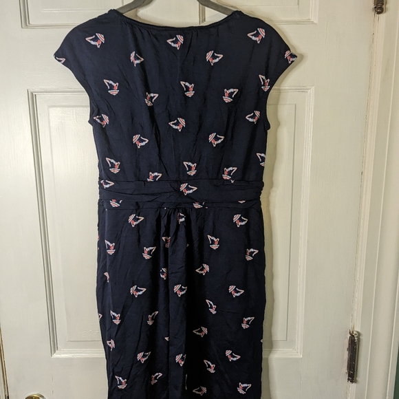 Boden Margot Sheath Dress In Navy Blue Jersey Scattered Sunbathers Scoop Neck 6P - Picture 6 of 6